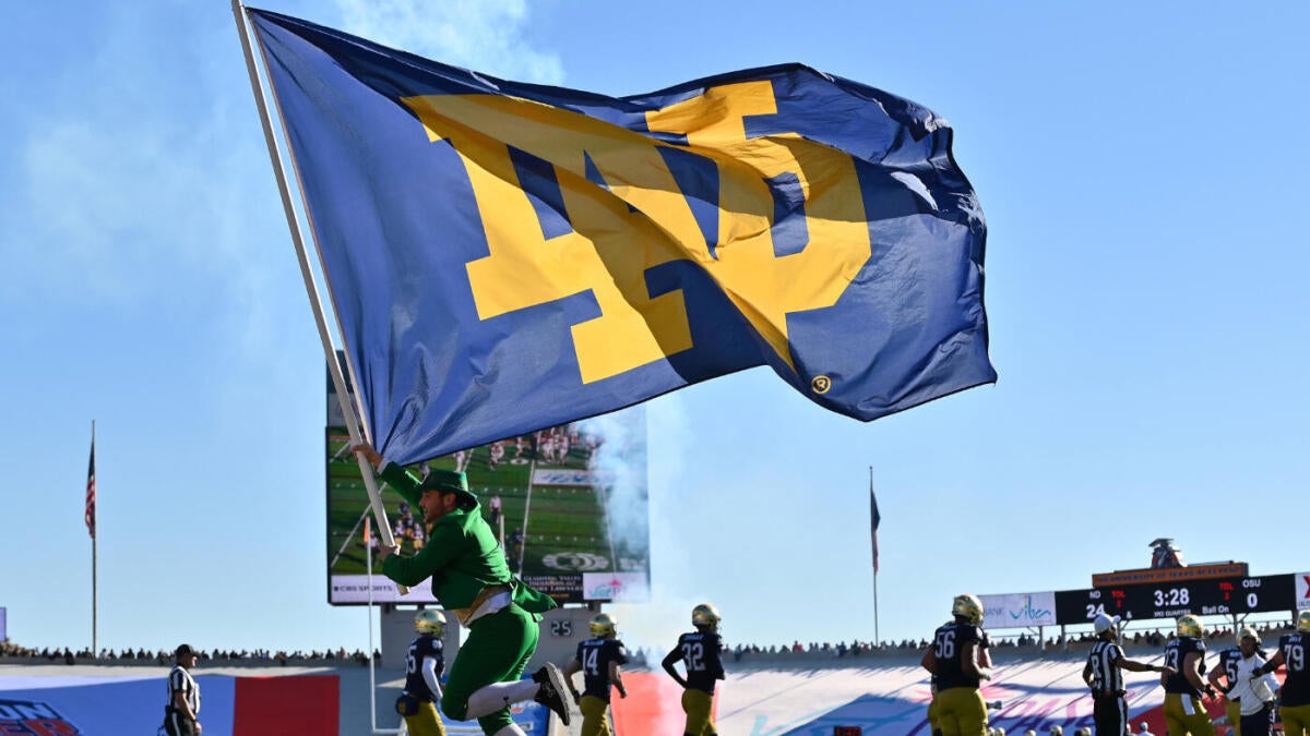 https://sportshub.cbsistatic.com/i/r/2025/08/21/6087e149-bdc6-428f-8f85-aeba2e651417/thumbnail/1200x675/c5d764bb4349f4dfb58a1fccd1a84fac/adobe-express-file-2025-08-21t095005-837.jpg