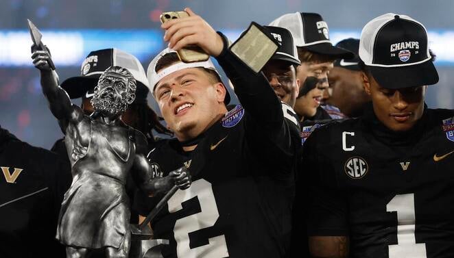 COLLEGE FOOTBALL: DEC 27 Birmingham Bowl - Georgia Tech vs Vanderbilt