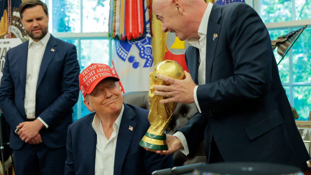 https://sportshub.cbsistatic.com/i/r/2025/08/22/cae2ea94-b3f2-49fd-a60a-6a81cc9e8d4e/thumbnail/1200x675/66cdf303dc783d12bad7ff0f96adc7b3/untitled-design-2025-08-22t201214-969.png