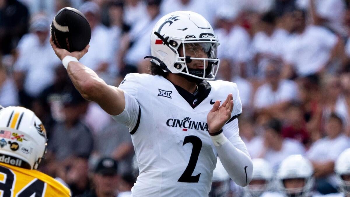 2025 Week 1 school soccer finest bets, free picks, odds: Mannequin backing Boise State, Cincinnati on Thursday
