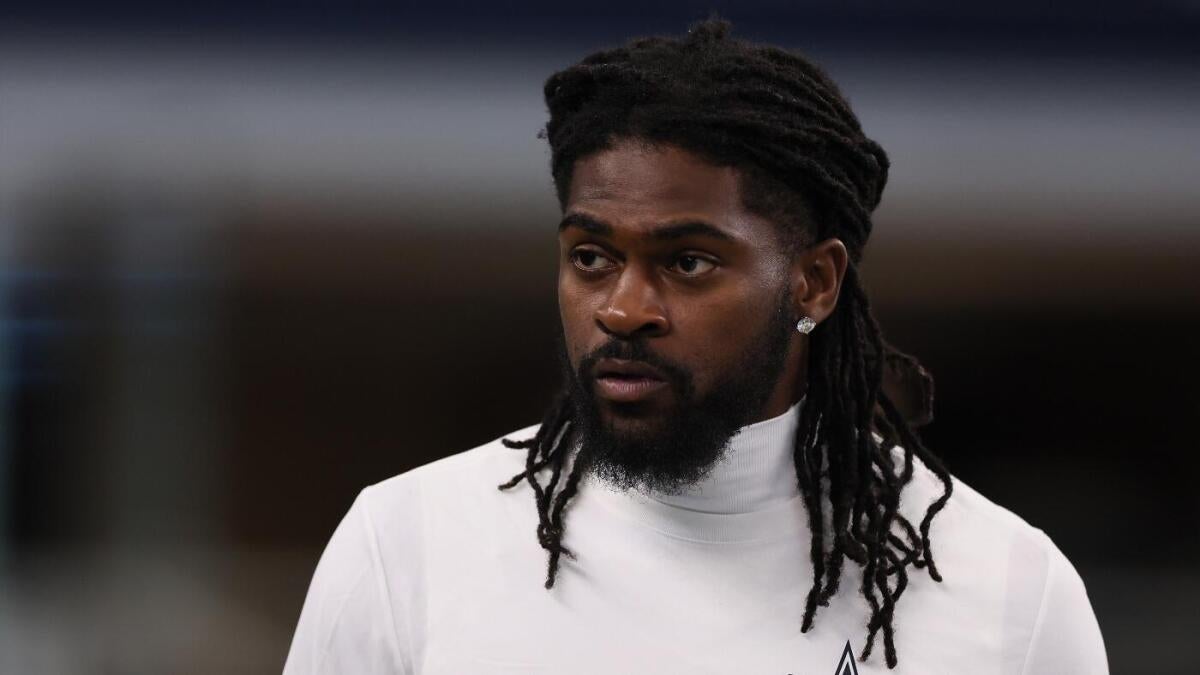https://sportshub.cbsistatic.com/i/r/2025/08/24/99782bf2-5d66-4ab2-8bf4-cb3e142da611/thumbnail/1200x675/9ee83fb90c9c911fe55b8ed6b4d46e20/trevon-diggs.jpg