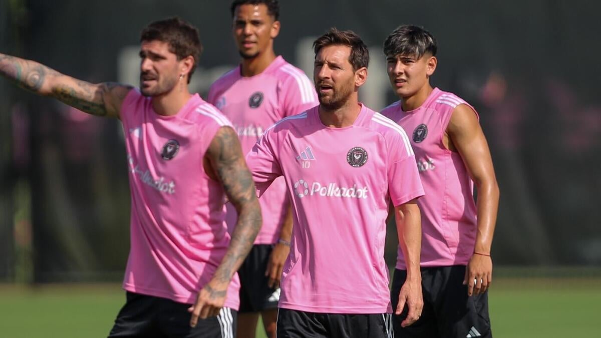 https://sportshub.cbsistatic.com/i/r/2025/08/27/404b4e6a-537a-4452-b541-da3c1de4e5ad/thumbnail/1200x675/3b848dcecabdc72a296cb281676c7a72/lfc-20.jpg