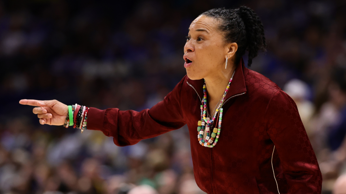 Dawn Staley says she would've taken Knicks coaching job if they offered it to her - CBSSports.com