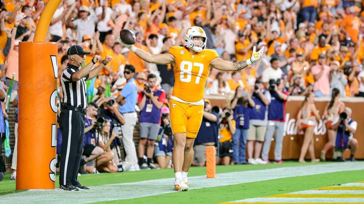 Where to watch Tennessee vs. Syracuse: TV channel, kickoff time, odds ...