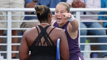 pv-ostapenko-townsend-bump-00-00-06-16-still001.jpg
