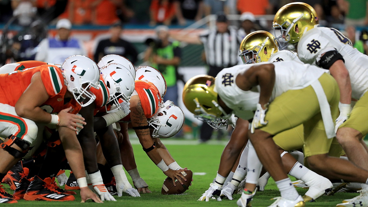 Notre Dame vs. Miami live updates: Carson Beck leads Hurricanes into battle with Irish in top-10 showdown
