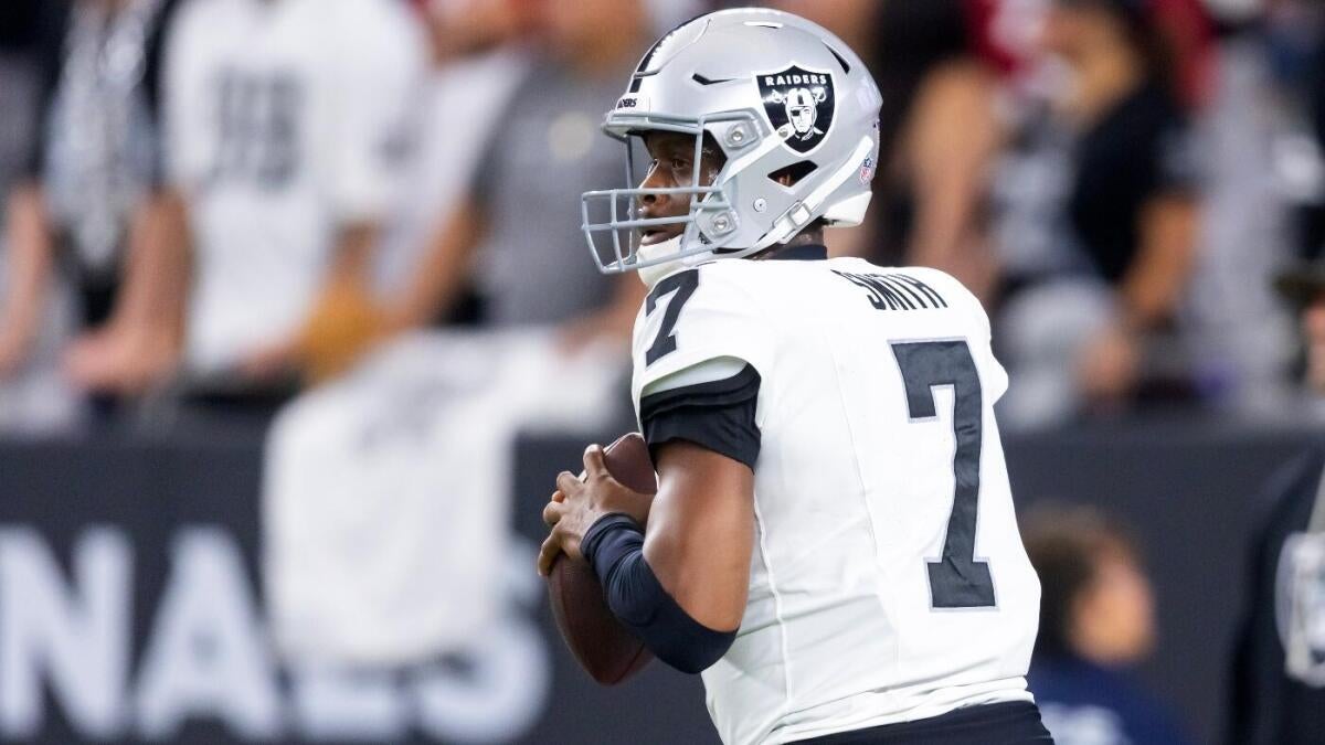 https://sportshub.cbsistatic.com/i/r/2025/08/31/a991e0c1-0aff-4692-8bbd-52edead0bb4b/thumbnail/1200x675/a278a6123976c975a43bbcdbc70cac6a/geno-smith-raiders-imagn.jpg