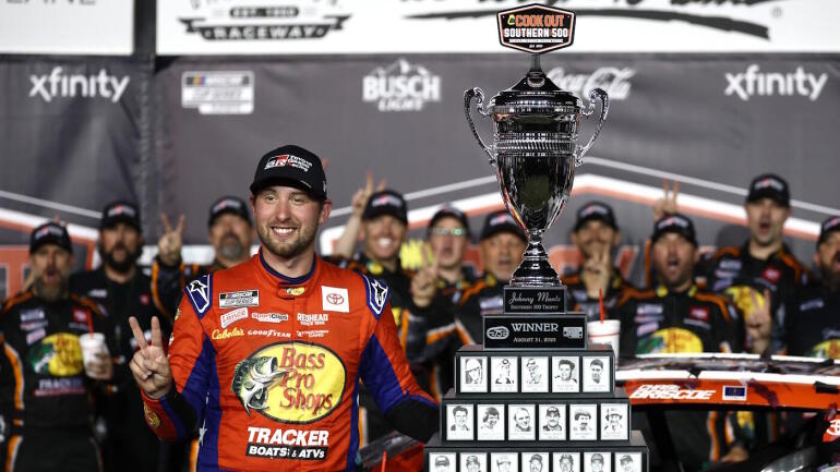gettyimages-2233099856.jpg