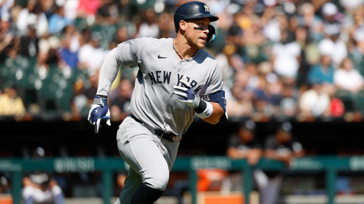 https://sportshub.cbsistatic.com/i/r/2025/09/02/1b9a11b2-88d8-47d5-a623-b8150d096cb7/thumbnail/1200x675/d164fe2a54fda70e7330dee0fa7bf3cc/aaron-judge-1.jpg