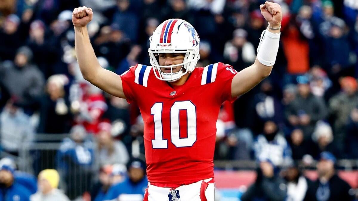 https://sportshub.cbsistatic.com/i/r/2025/09/02/7a2f3f59-668c-4a7c-bc1f-2e0399bc7af1/thumbnail/1200x675/d07bc62e326e94c5cccb9e090b553ade/drake-maye.jpg