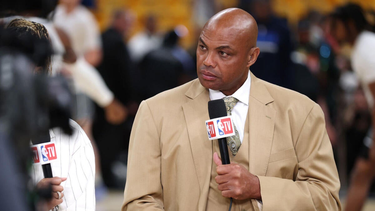 NBA Hall of Famer Charles Barkley defends the league adding second tax apron: 'Y'all don't want to compete' - CBSSports.com