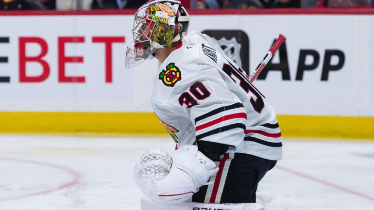 spencer-knight-chicago-blackhawks-usatsi.jpg
