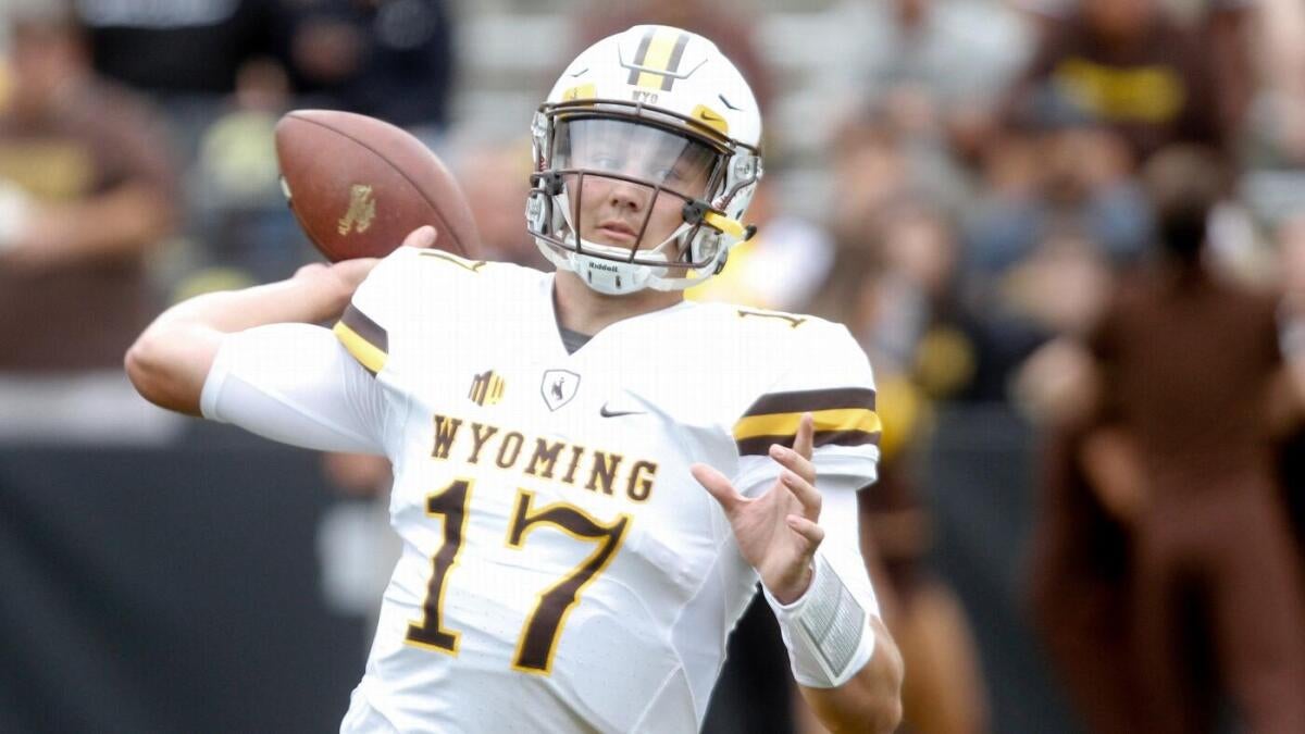 Wyoming to retire Josh Allen's No. 17 jersey during game against Nevada - CBSSports.com