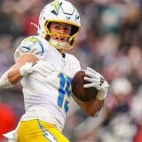 jalen-hurts-usatsi-eagles-cbs.jpg