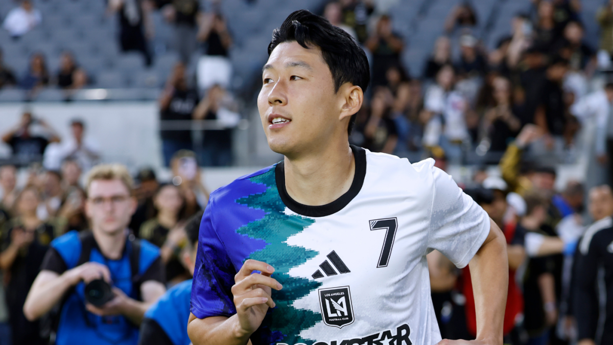https://sportshub.cbsistatic.com/i/r/2025/09/06/d6a9f382-46f1-4ec6-8831-4f1b8b6c6071/thumbnail/1200x675/9a19788def9a77f6b3bf429161f92bb6/untitled-design-2025-09-06t121814-674.png