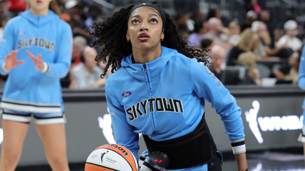 Sky coach explains why Angel Reese didn’t play in second half after first-half suspension vs. Aces
