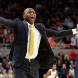 NCAA Basketball: Mississippi at Missouri