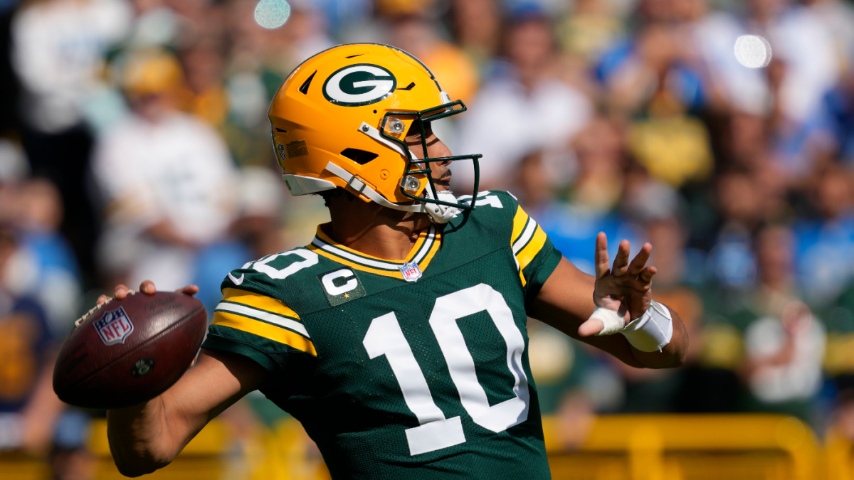 https://sportshub.cbsistatic.com/i/r/2025/09/08/a09a6147-dfd1-4e6a-b2ef-aab8600cd9c7/thumbnail/1200x675/72319564e15b06303850bd97c54474cd/jordan-love-packers.png