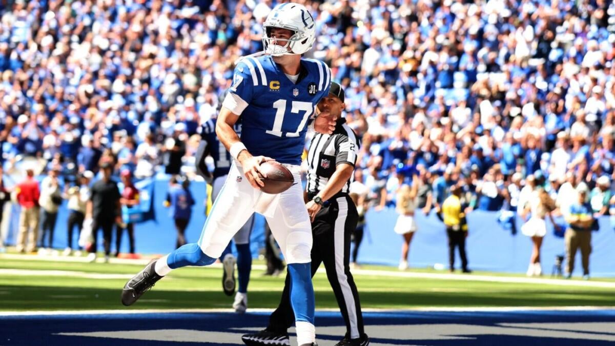 https://sportshub.cbsistatic.com/i/r/2025/09/09/0d1da311-4063-439a-bee2-014517594391/thumbnail/1200x675/c5414a125fc78598a525096bf6dc17da/daniel-jones.jpg