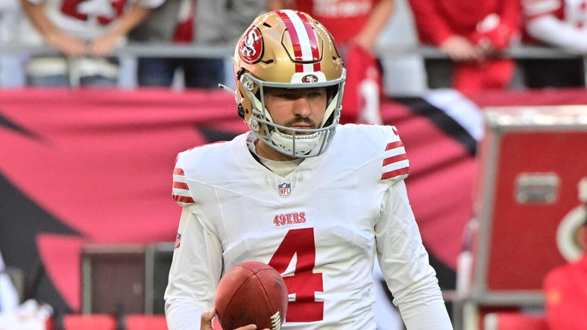 https://sportshub.cbsistatic.com/i/r/2025/09/09/a98e50f2-fe6e-4370-979b-d1fc2a41e4c7/thumbnail/1200x675/e5fc5874d1577251f546186ec5bbf7fb/jake-moody-kicker.jpg