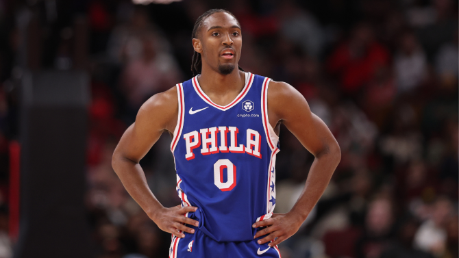 Игрок Филадельфия 76ерс в форме