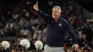 NCAA Basketball: Final Four National Semifinal-Florida at Auburn