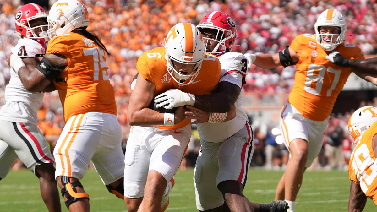 Georgia vs. Tennessee live updates: Game score, analysis as Bulldogs, Volunteers clash in key SEC showdown