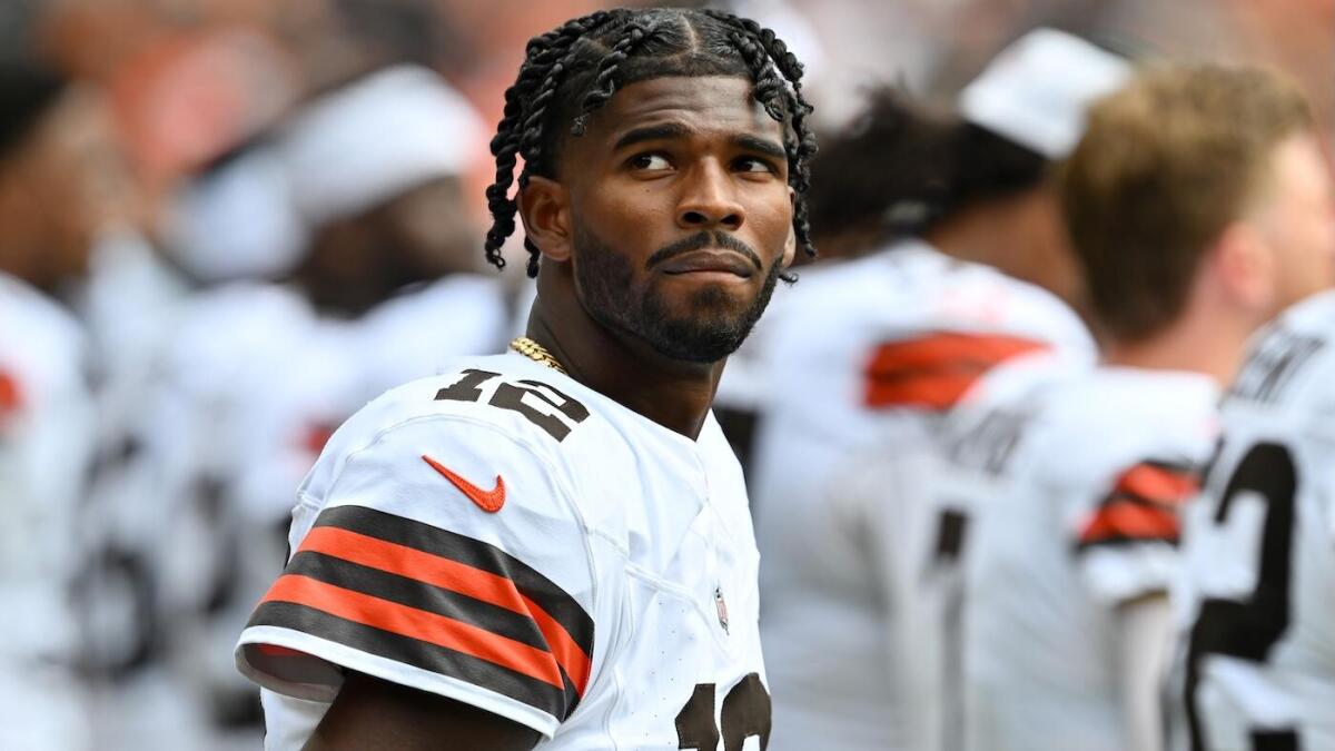 https://sportshub.cbsistatic.com/i/r/2025/09/14/05cf2680-8d22-464a-bc8b-30c01ab95fee/thumbnail/1200x675/65cf7306fd3475ef140ac27bca02c07a/sanders.jpg