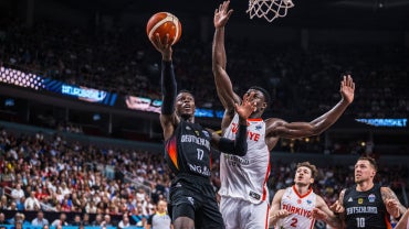 schroder-getty.png