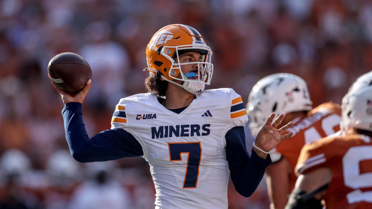The big-time stage came for Malachi Nelson, just not the way the former five-star QB recruit once imagined