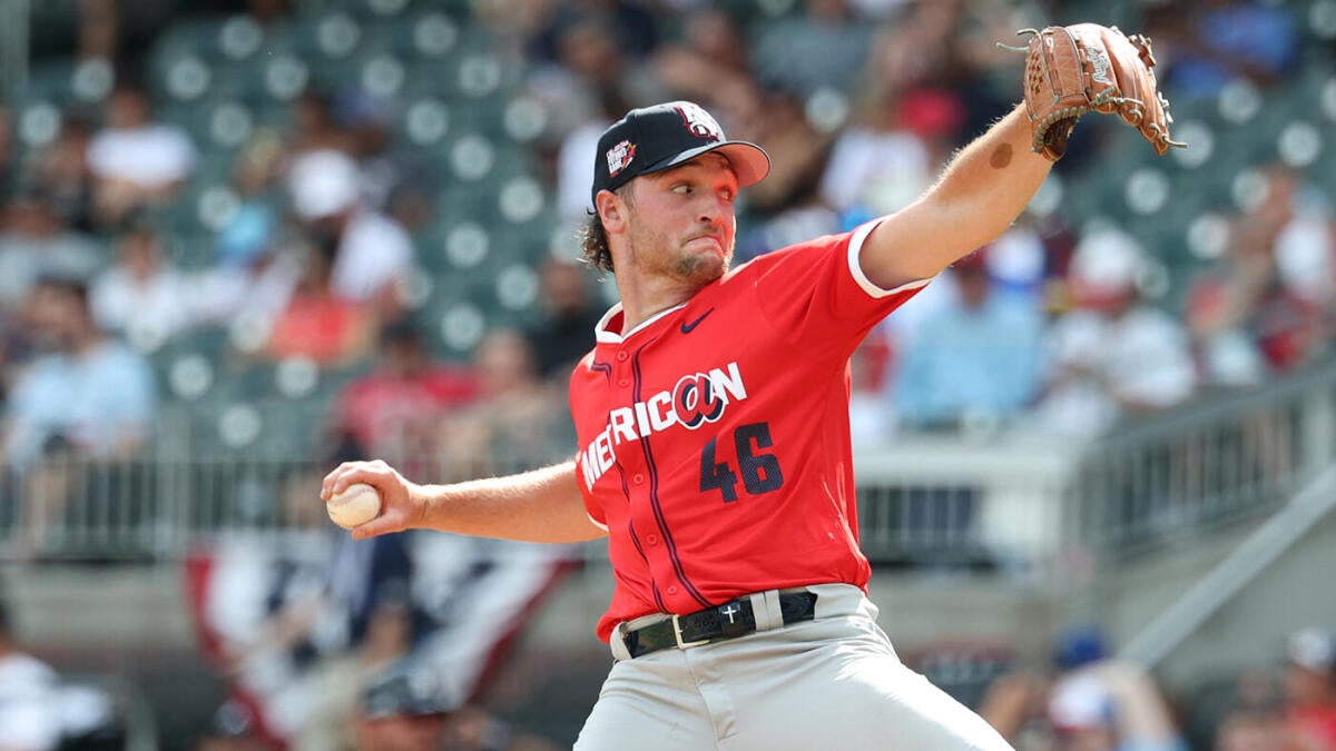 Blue Jays calling up top pitching prospect Trey Yesavage, per report