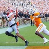 dawgs-catch-1.jpg