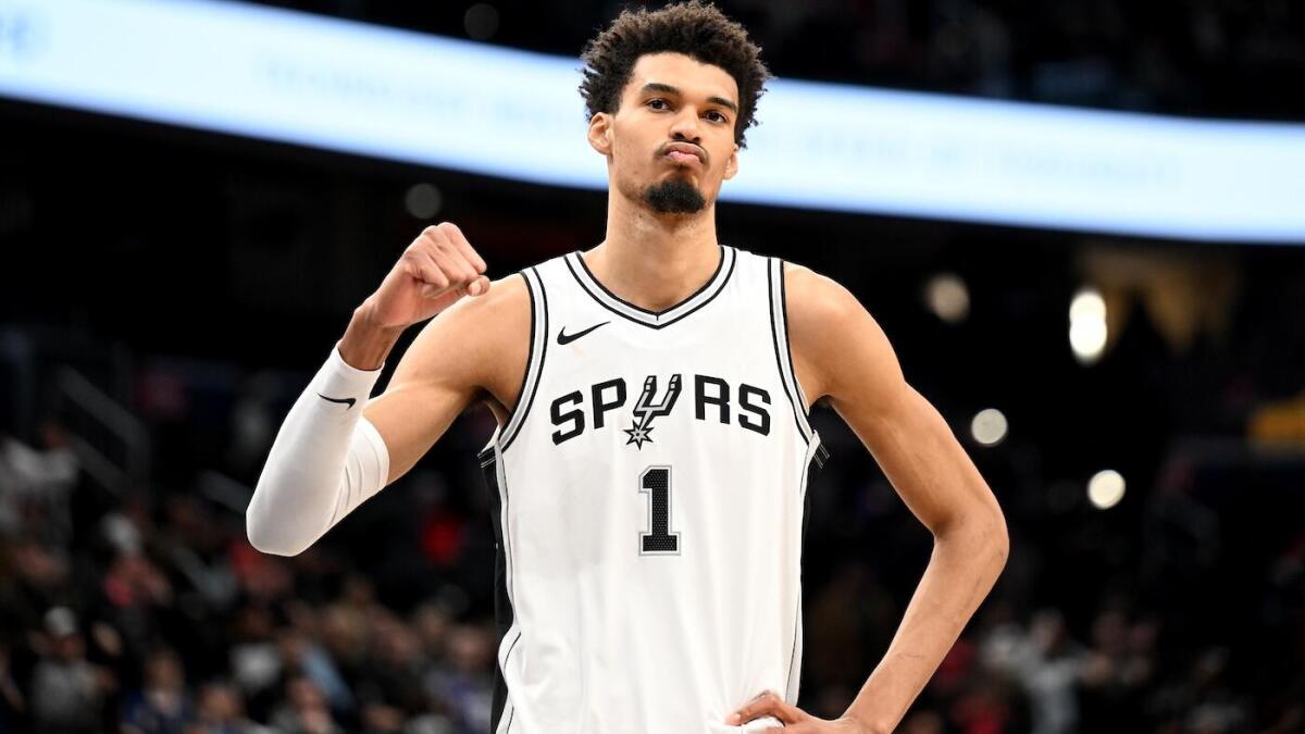 Spurs' Victor Wembanyama appears in 'Futurama' as basketball-playing alien - CBSSports.com
