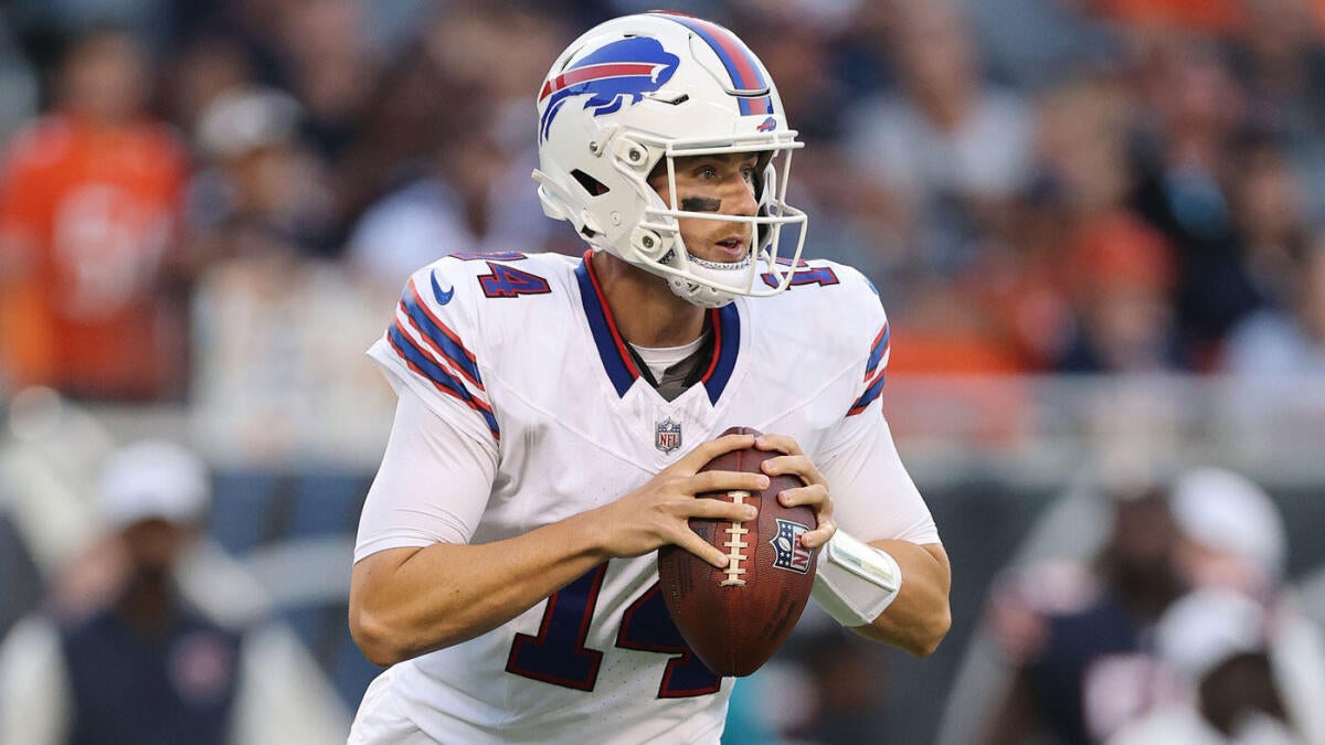 Joe Burrow injury: Bengals to sign veteran QBs Mike White, Sean Clifford to the practice squad, per report - CBSSports.com