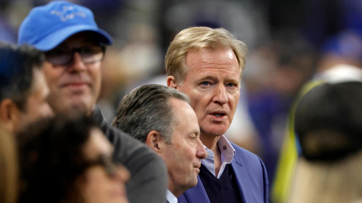 https://sportshub.cbsistatic.com/i/r/2025/09/17/b484fc12-bc36-4c91-b88e-f54b343915c4/thumbnail/1200x675/7152c7c7bbc9e5533fc733ff97d56574/goodelllions.jpg