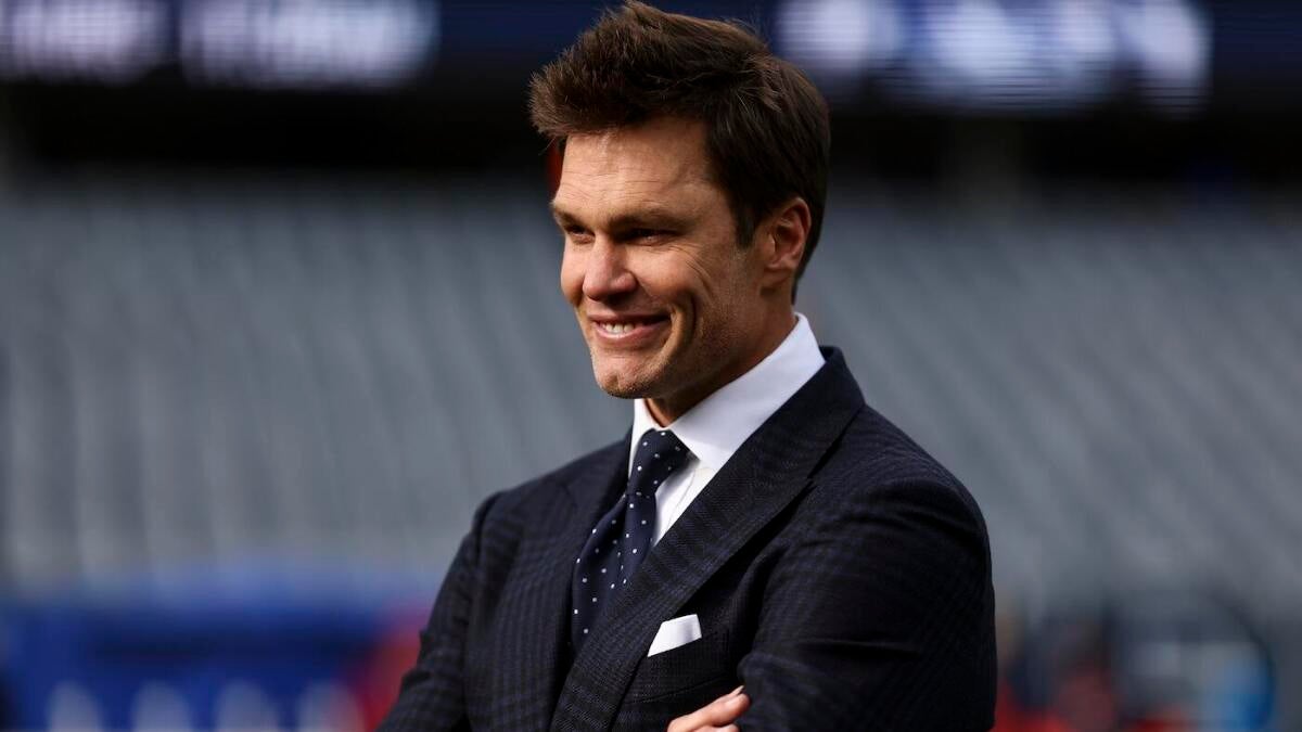 Antonio Pierce says Tom Brady's 'unprecedented' role was 'great asset' for Raiders in 2024