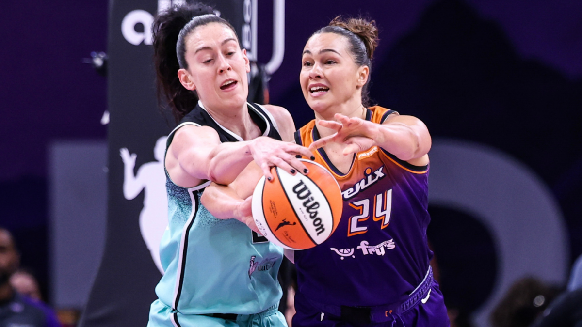 https://sportshub.cbsistatic.com/i/r/2025/09/19/559e7d1a-2007-4f78-9038-d2d04bec1a2a/thumbnail/1200x675/c0360ab915278249cfab588e6254d453/liberty-mercury-getty.png