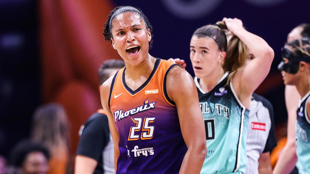 https://sportshub.cbsistatic.com/i/r/2025/09/20/5ae0ea7f-e2d9-4d48-b158-51b9709ecba3/thumbnail/1200x675/f317b5c548d096723d8b7a08e928275d/091925-alyssathomas.jpg