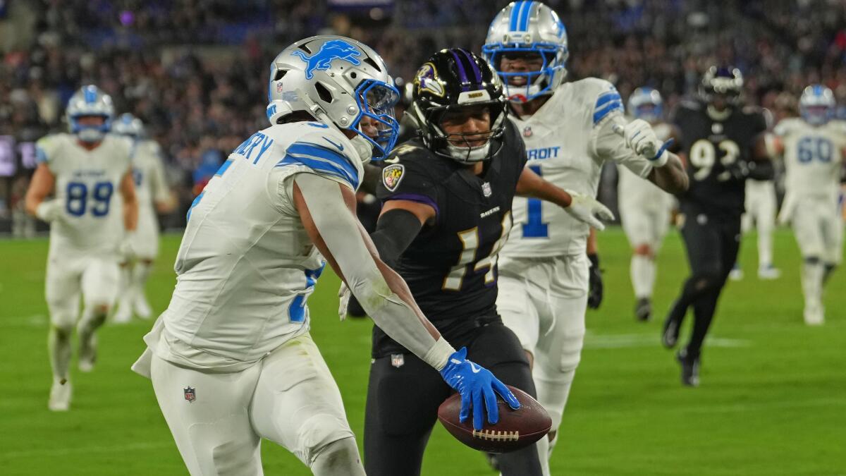 https://sportshub.cbsistatic.com/i/r/2025/09/23/c1215730-d048-4ce8-9885-76331b372fc9/thumbnail/1200x675/232cd1cba382766fa2f793828fd3dfbf/baltimore-ravens-detroit-lions.jpg