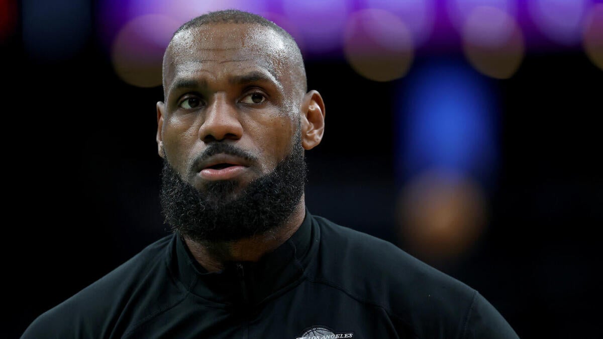 https://sportshub.cbsistatic.com/i/r/2025/09/26/2a8eebf3-b59e-4d46-9bcc-7531dccb4e35/thumbnail/1200x675/77c9ada06040fd31caaf80da6f10944e/gettyimages-2205278240-1.jpg