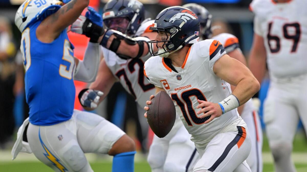 https://sportshub.cbsistatic.com/i/r/2025/09/26/37455990-44b2-4d6b-b069-45f253ae6e67/thumbnail/1200x675/a899c9fec3af06feeddc978c73057fee/bo-nix-cbs-2.jpg