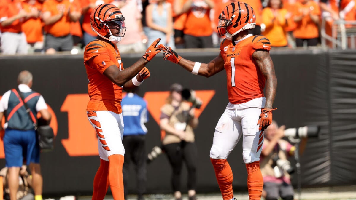 https://sportshub.cbsistatic.com/i/r/2025/09/26/f459af5e-63d9-4f79-a0b4-f976a8260dbf/thumbnail/1200x675/505ded7d8e36fb20d214b8cf14cb5445/jamaar-chase-tee-higgins-getty.jpg