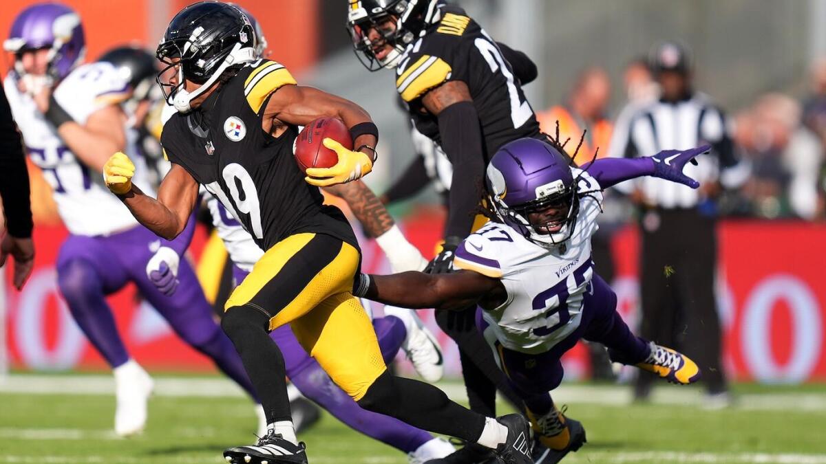 https://sportshub.cbsistatic.com/i/r/2025/09/28/7cf1312a-4fa3-4fd3-814f-c9cbde915b4b/thumbnail/1200x675/3e8a8ac318327cc8d88f15902a8ef902/calvin.jpg