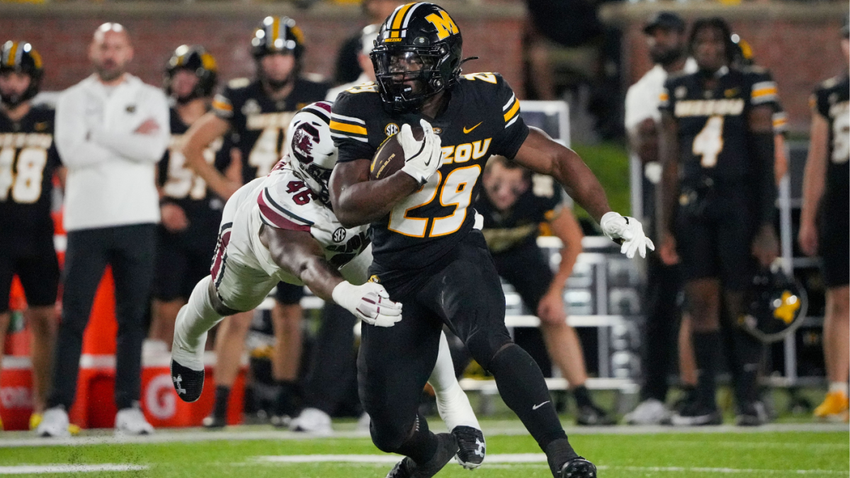 https://sportshub.cbsistatic.com/i/r/2025/09/29/b0d0f627-5f5a-4246-84ce-0686e3251fc0/thumbnail/1200x675/4562ad2e09a15f441911db6d4110811a/untitled-design-10.png