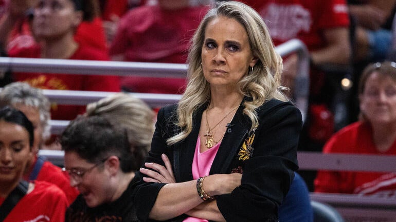 092825-beckyhammon.jpg