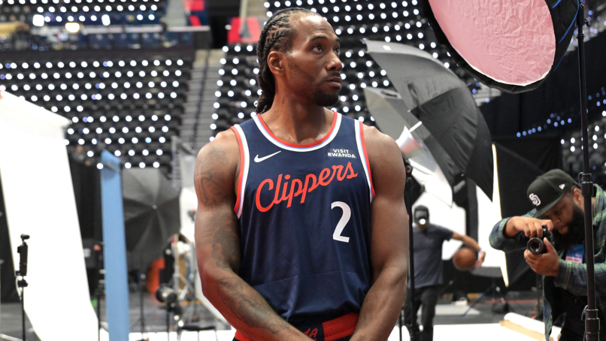 https://sportshub.cbsistatic.com/i/r/2025/09/30/6d6b87f4-2e00-44d6-83ca-1a01b6775269/thumbnail/1200x675/182dd7f8a7476bede82d0f4b924f28bf/kawhi-usatsi.png