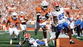 Texas vs. Florida prediction, pick, odds, spread: Arch Manning, Longhorns hit the road to open SEC play