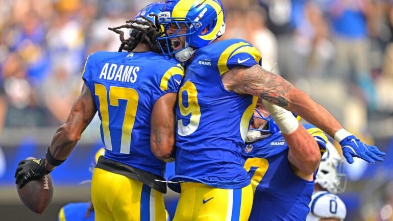 Davante Adams celebrates with a Rams teammate