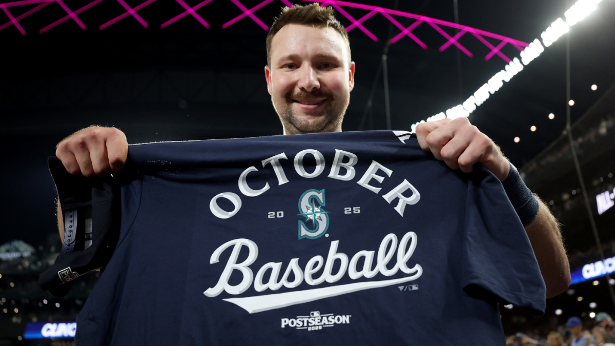 https://sportshub.cbsistatic.com/i/r/2025/10/03/617878ab-1bc3-4c36-8f26-0f90f373143e/thumbnail/1200x675/8b58caa1ac112e8c1fe02d32ce17cb03/cal-raleigh-getty-2.png