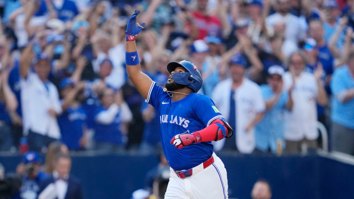 MLB playoffs live updates: Yankees vs. Blue Jays score, analysis from ALDS Game 1